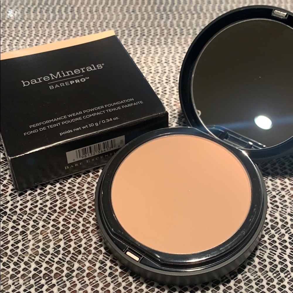 bareMinerals Powder Foundation (Ivory)